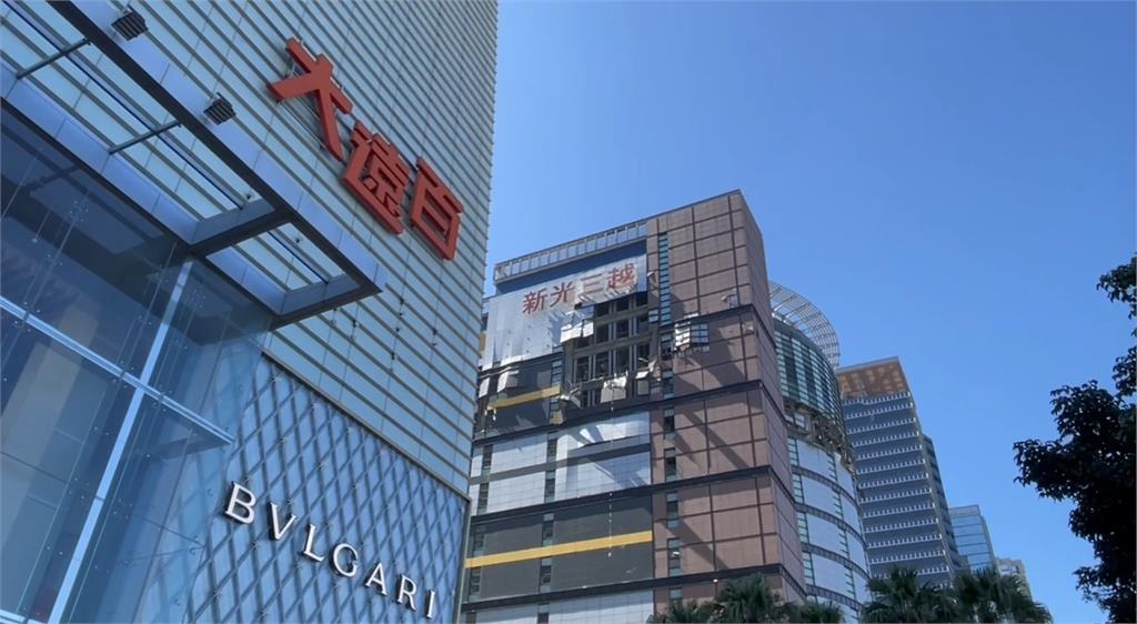 百貨氣爆第三天　澳門旅客家屬重回招魂場面哀戚