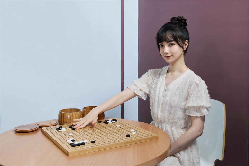 黑嘉嘉圍棋教室出包　未登記招收學生挨罰5萬元