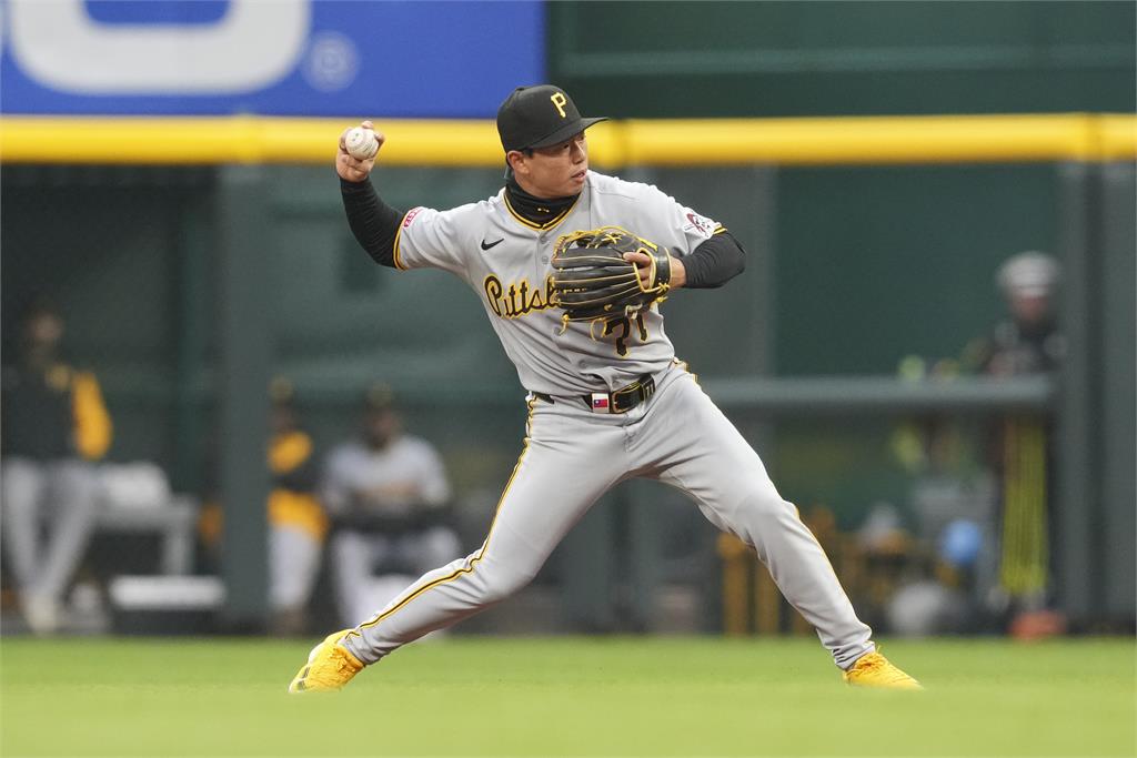 MLB(影)／鄭宗哲強勁擊球惜遭美技沒收　大聯盟首安還要再等等