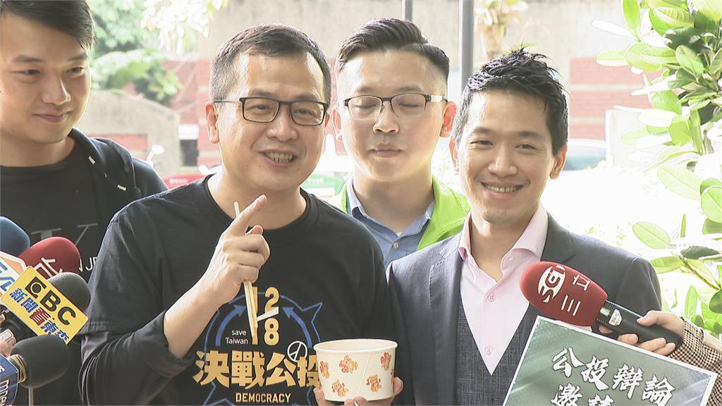 羅智強送辯論戰帖 何志偉準備「三色豆」接下挑戰