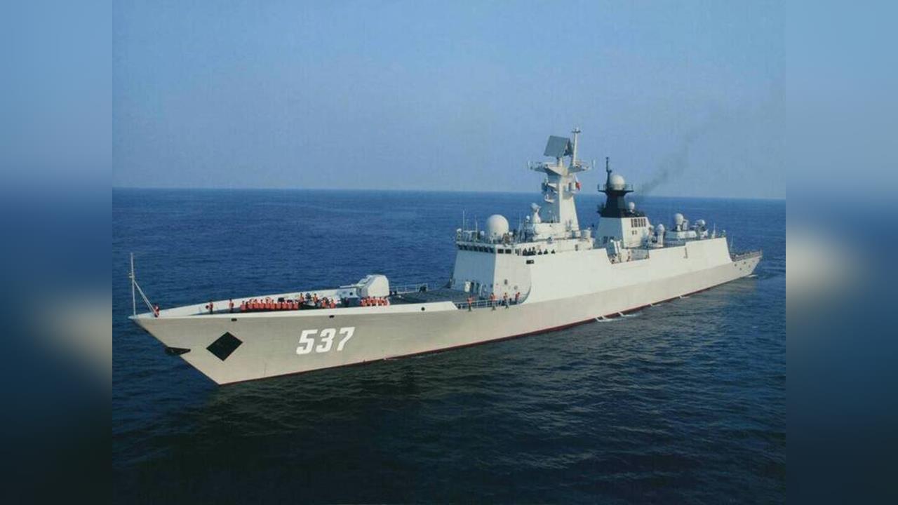 快新聞/中國軍艦闖台海還要我軍機駛離 無線電遭嗆「這5字」網嗨翻