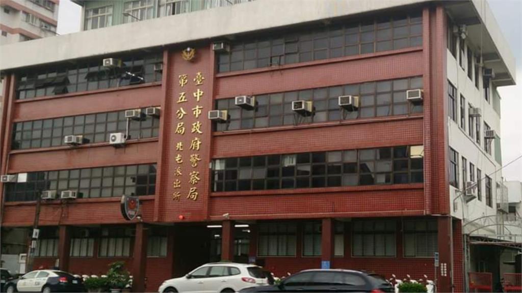 28歲女警疑下海「5顆星點評片」曝 驚見3碼「分局揪疑點」原PO慘了