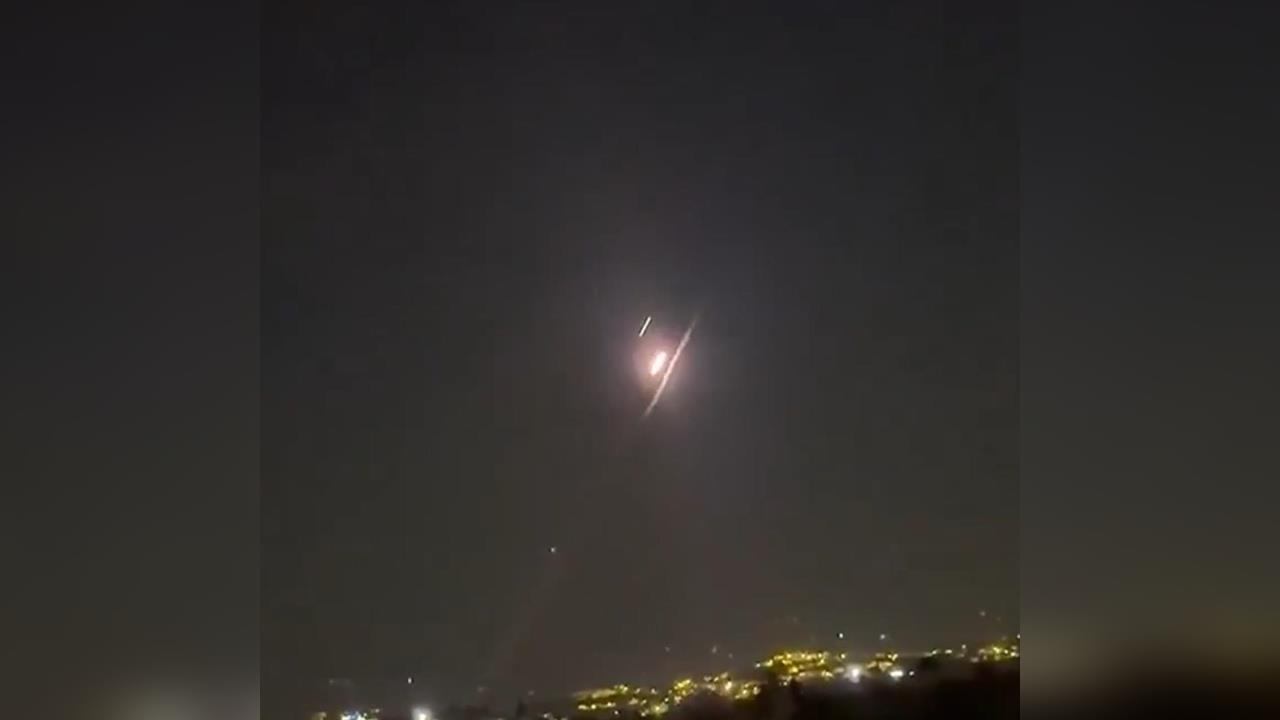 快新聞／黎巴嫩也攻擊了！朝以色列北部發射飛彈　國防軍震撼表態