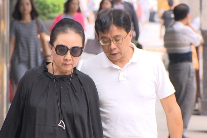 再槓陳明文 張花冠：他勒我脖子、威脅我