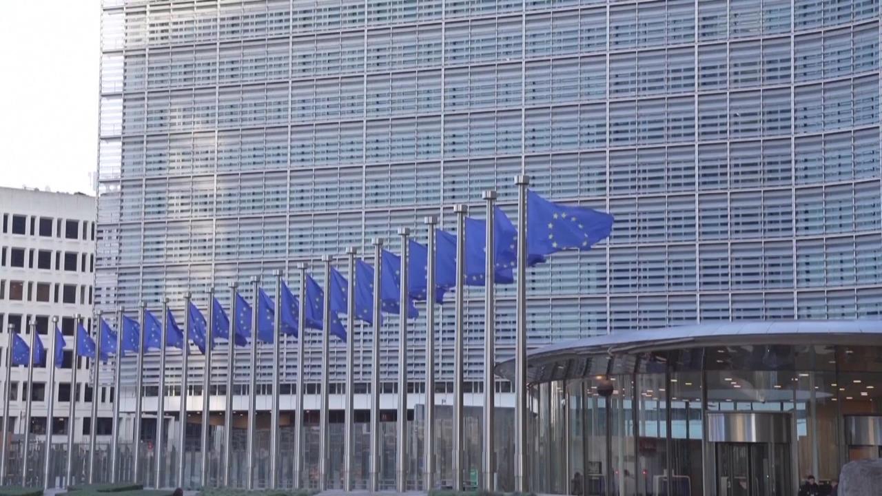 川普點名8國「額外開徵10%關稅」　歐盟召開緊急會議