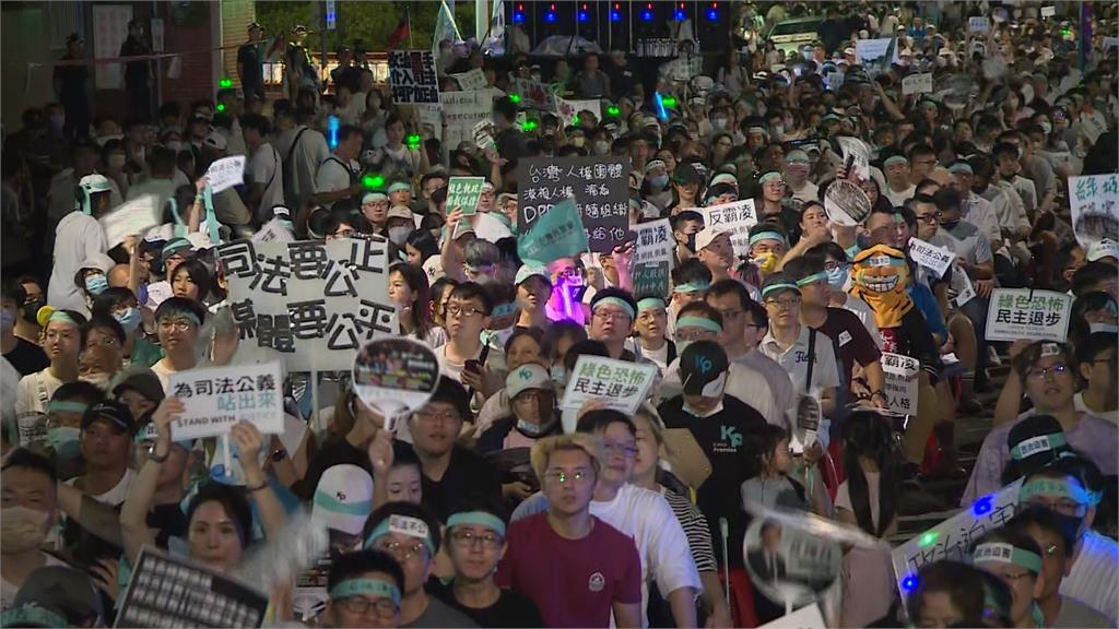 小草街頭開講破萬人集結！　柯文哲預錄影片再曝光