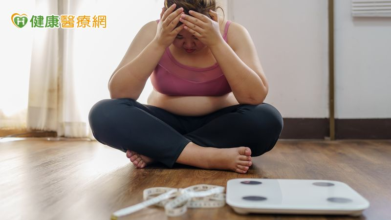 熟女追求速效減重狂掉髮　醫量身打造健康減重
