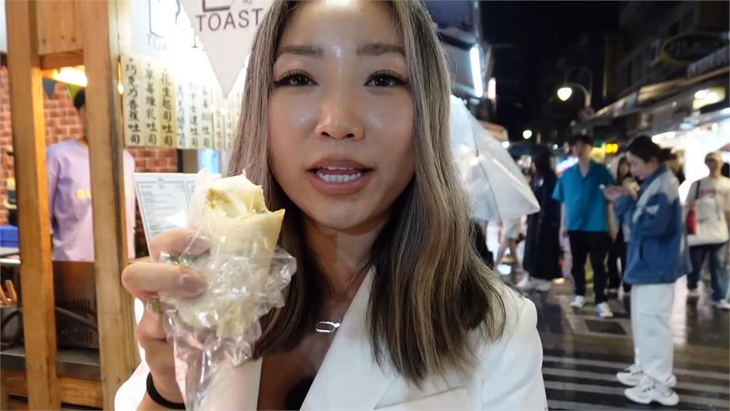 出乎意料好吃！中國妹子超愛台灣1小吃　直誇：荒謬搭配竟撞出奇妙口感