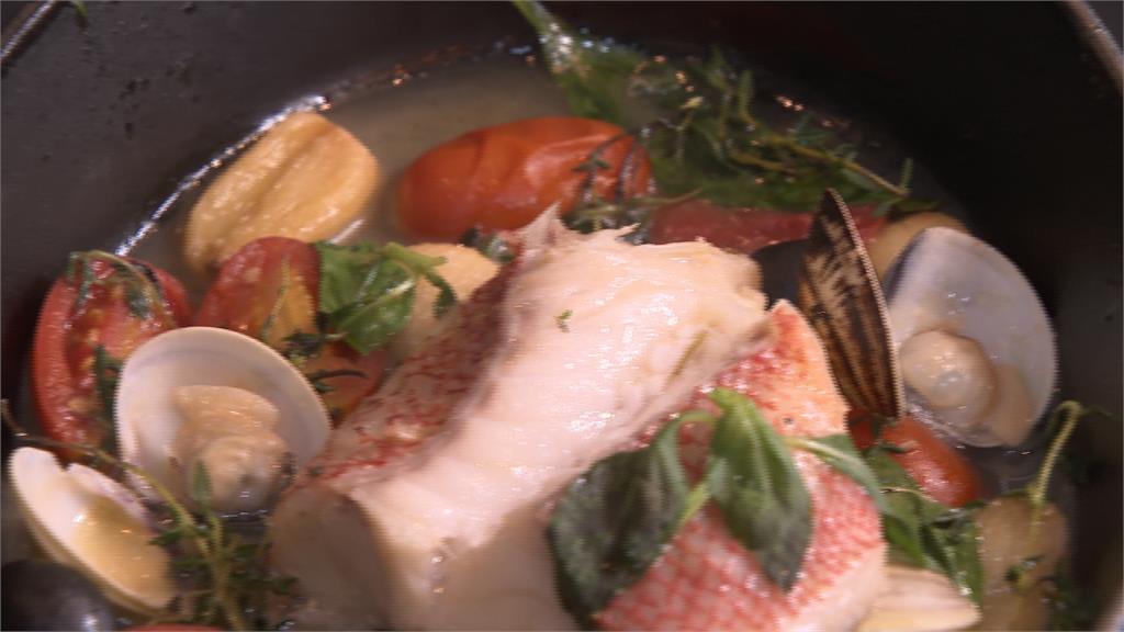 西餐玩創意 地中海鍋燒魚烹調台灣味
