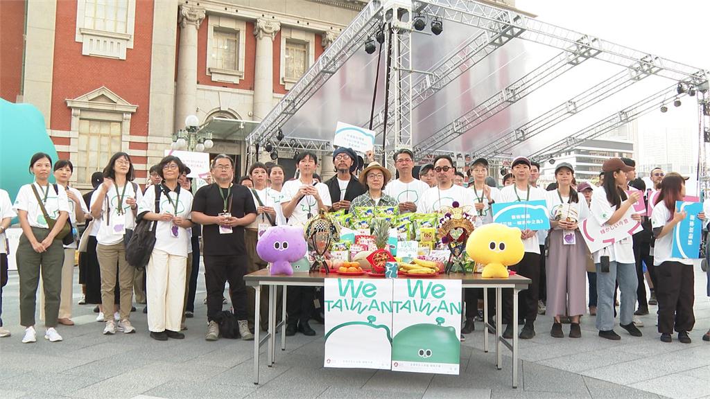 Ｗｅ　ＴＡＩＷＡＮ文化世博大阪登場！　首日破千人參觀