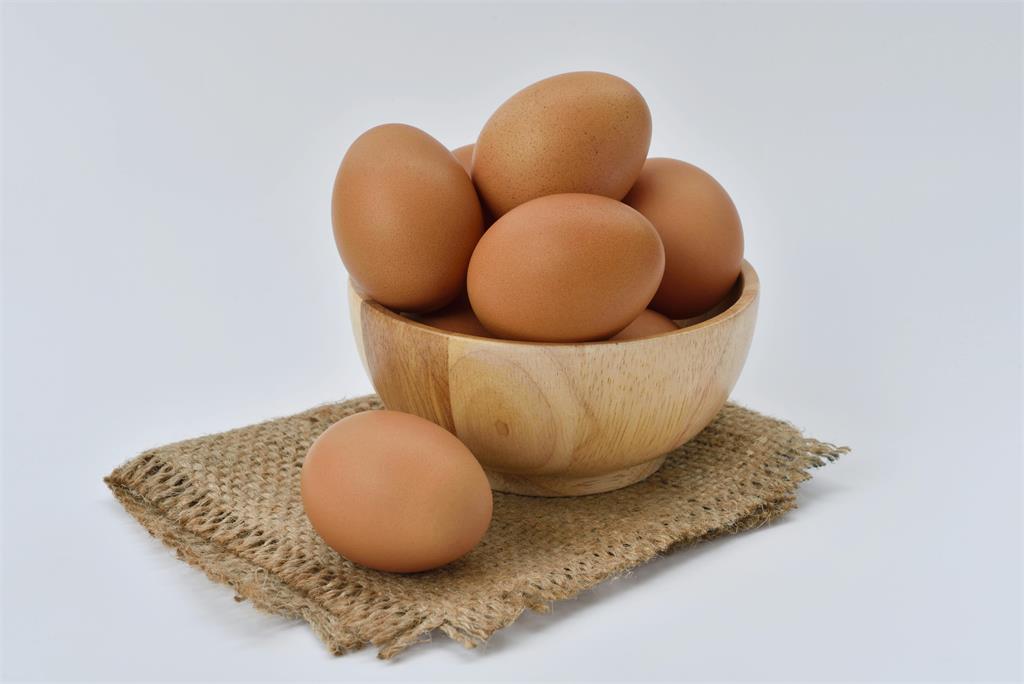 <em>過年</em>後蛋供過於求？農憂「蛋消費減少」恐崩盤　網友揭1原因：不可能