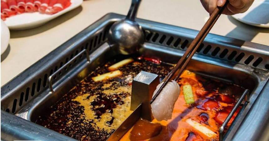 約新同事吃火鍋…「結帳超神算法」全場傻眼　一票秒喊：沒有下次
