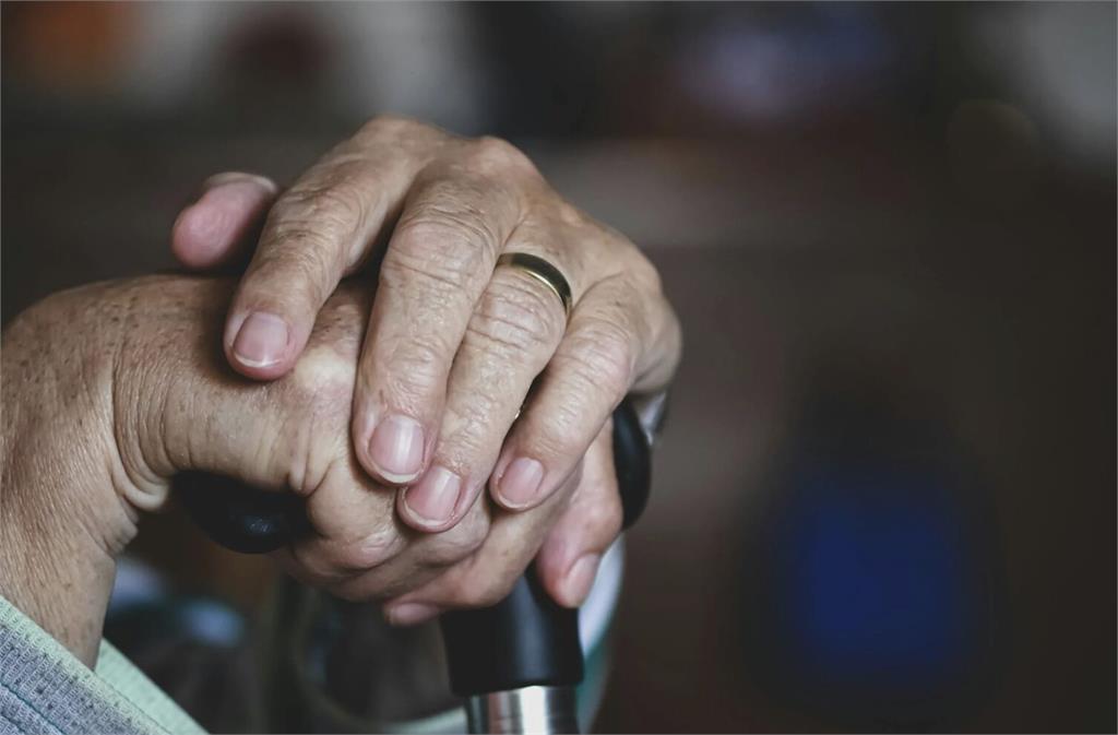 長照除夕至初五不打烊  家有失能、重症者注意！須2/5前提申請