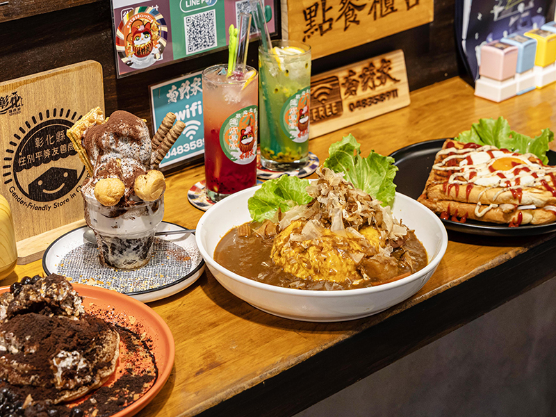 彰化寶藏美食！多元料理x滿室收藏 浮誇系霜淇淋甜點控暴動