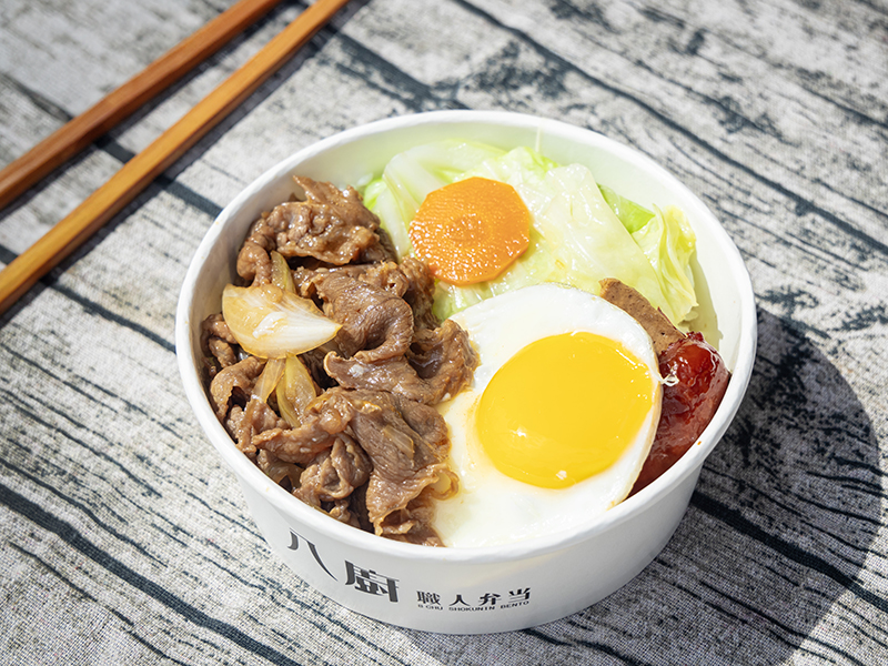 東港美味推薦│現作弁当平價首選！"招牌燒肉弁当"經典不敗