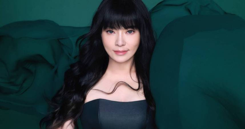 回顧今年地動天搖「沒人好過」　國師唐綺陽預言2026：很嗨的年