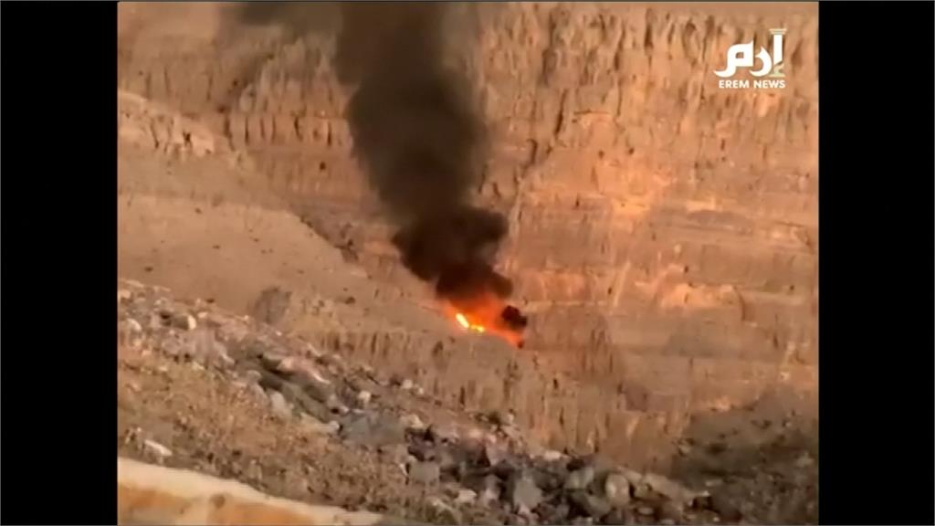 影／阿聯救援直升機墜毀4人罹難 驚險全都錄