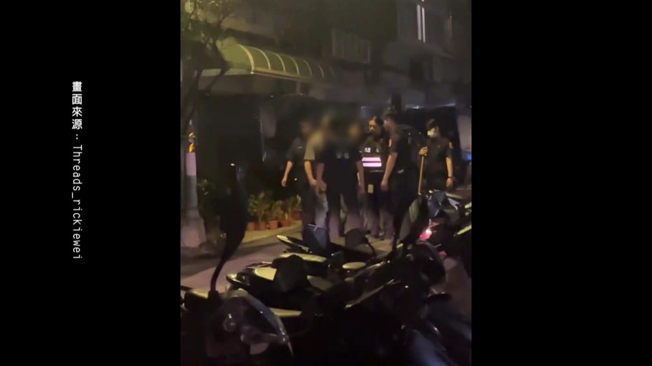 不滿父修車費太貴爆口角　兒情緒失控持水果刀揮舞