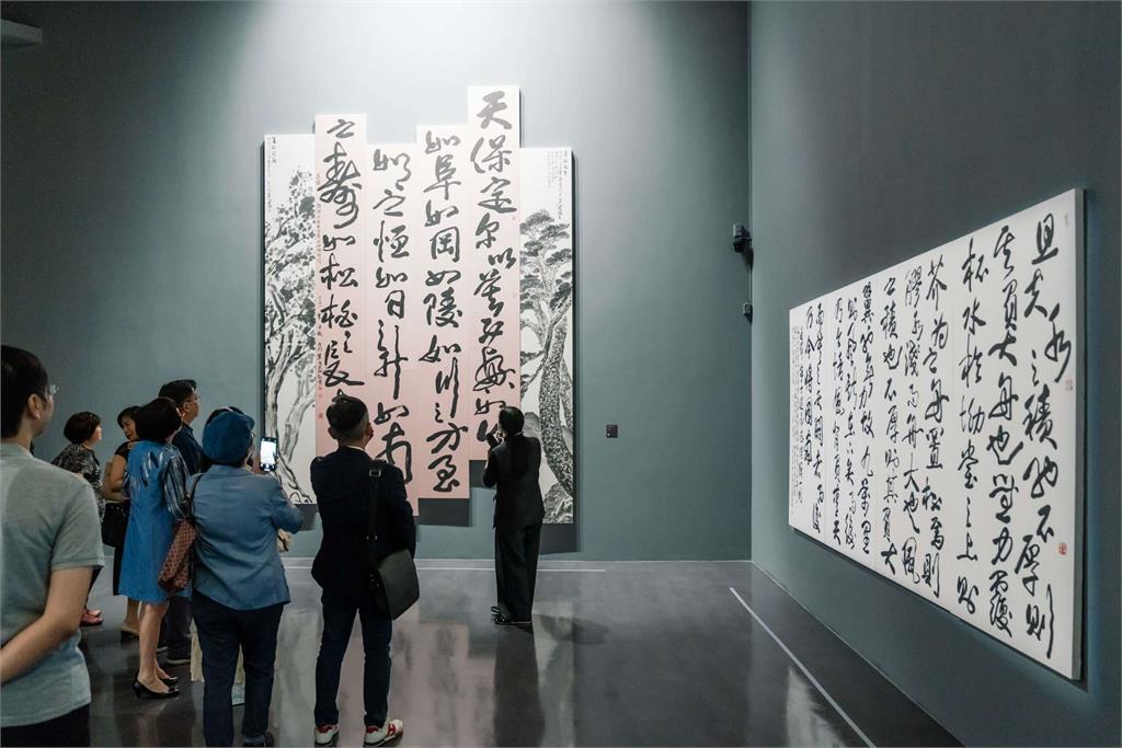 把握機會朝聖!桃園橫山書藝館「當下・朱振南書藝展」5/12閉幕