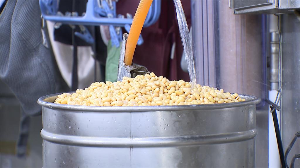 豆漿富含蛋白質不耐放　天熱接觸空氣後易滋生細菌