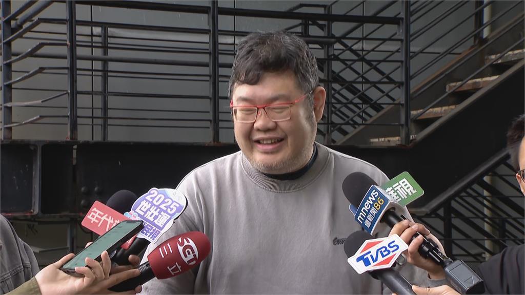 快新聞／李彥秀財產申報家人國籍「劃掉中華民國」　四叉貓質疑1事：拿綠卡很方便？
