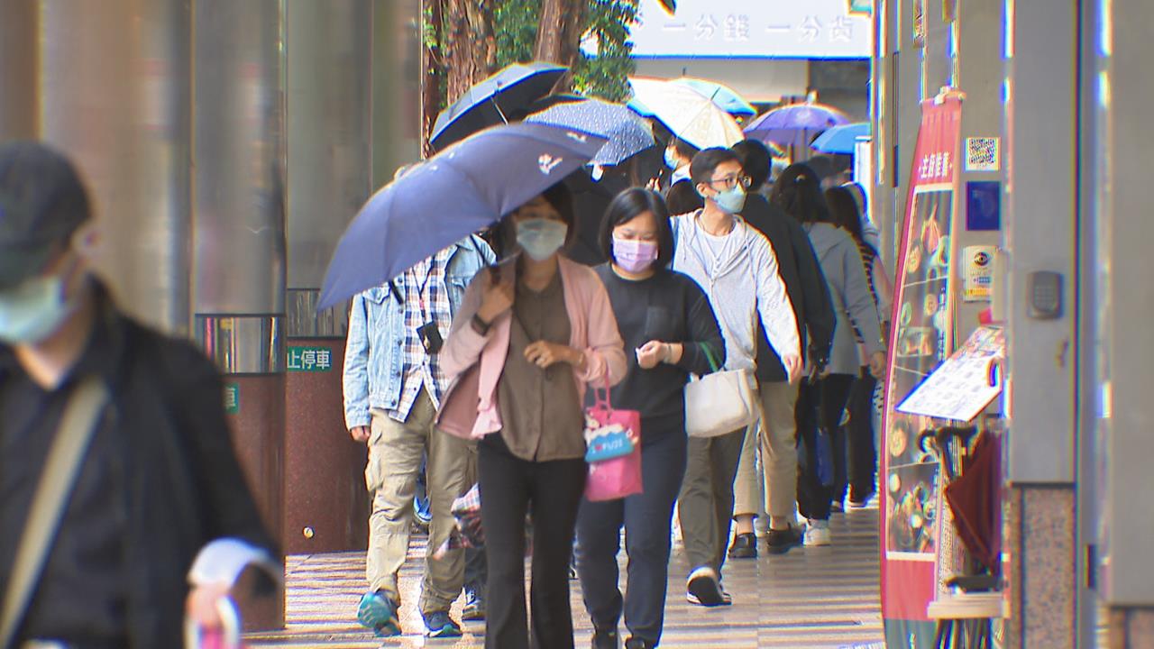 快新聞/東北季風減弱!北台灣仍有降雨 南北溫度兩樣情