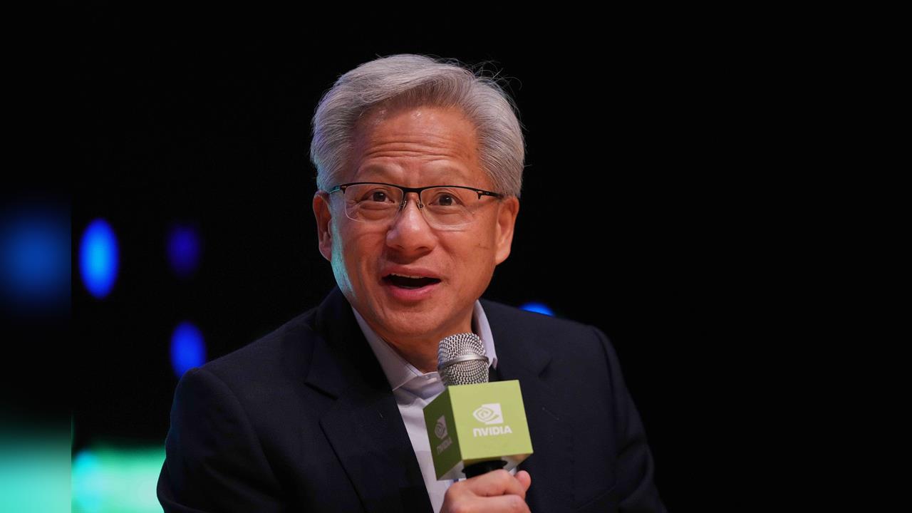 表態支持晶片出口管制　黃仁勳坦言：但中國不會接受降規版本