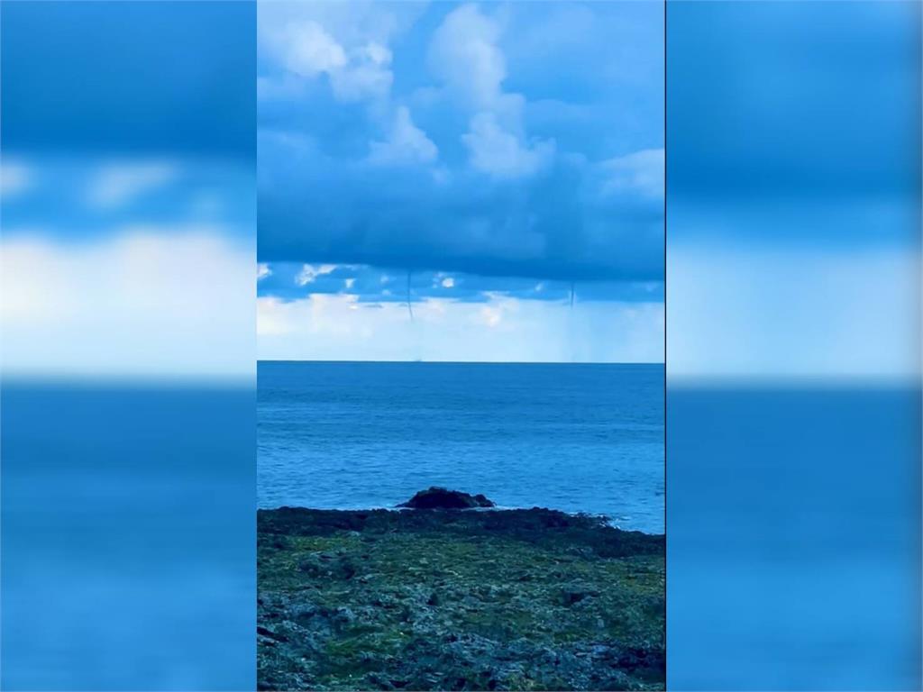 快新聞／蘭嶼海上驚現雙水龍捲！　遊客直呼「大自然太神奇了」