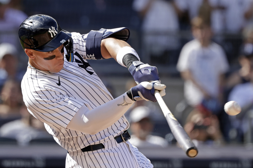 MLB(影)/法官開庭單場雙響砲!賈吉30轟炸裂球場 運動家無力抗辯