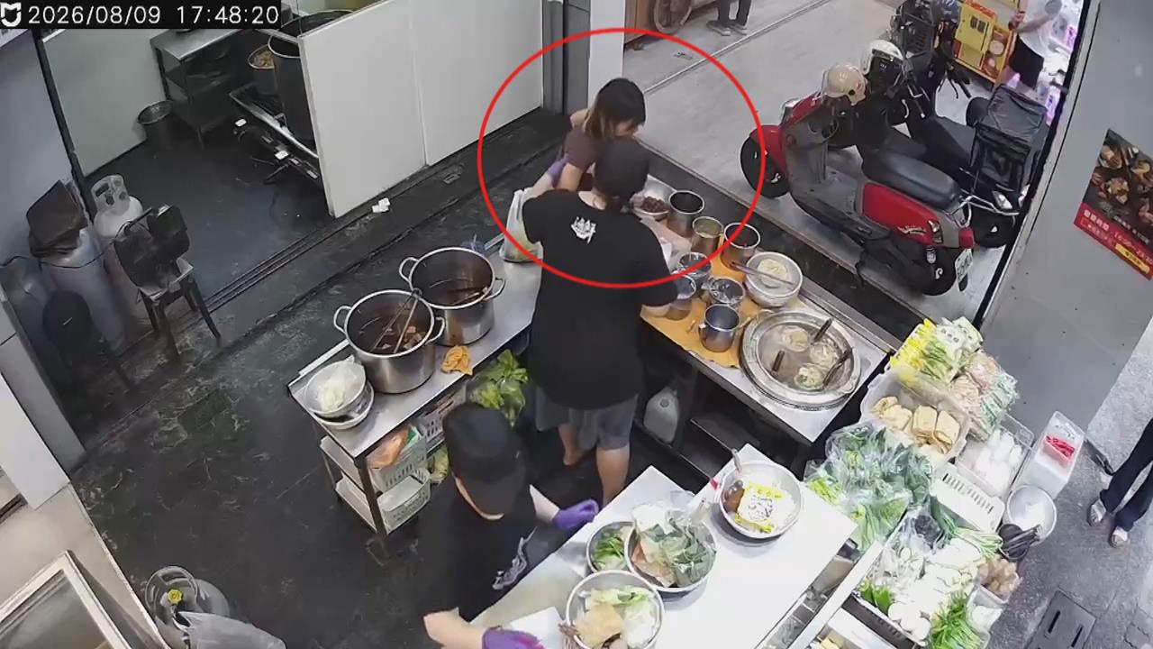 女子滷味店買晚餐突斷片暈眩　店員遞柳橙綠茶"續命"