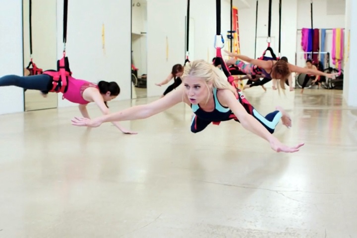 彈跳繩結合瑜伽 「三度空間健身法」超有趣