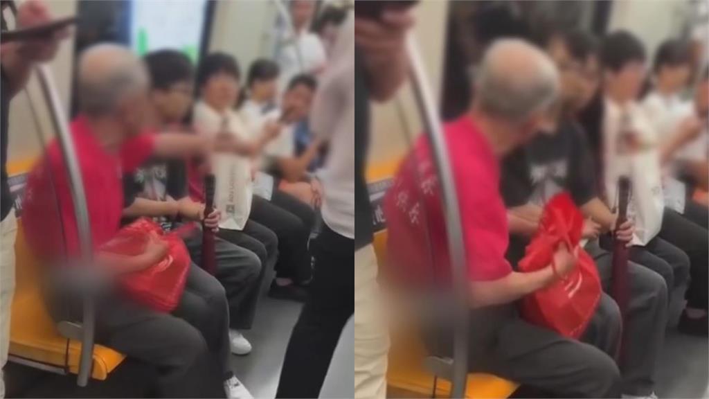 有位子坐還是要罵　中國老人狂飆「博愛座乘客」：你滾過去