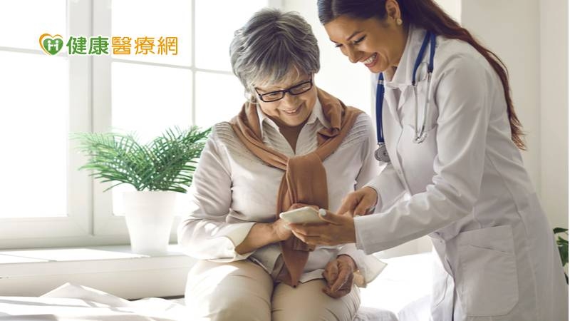手機就是健保卡！「虛擬健保卡」偏鄉就醫無距離