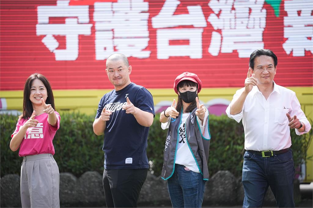 快新聞／新北來罷挺進板東　陳柏惟熱舞喊話葉元之：被罷免後成為更好的人