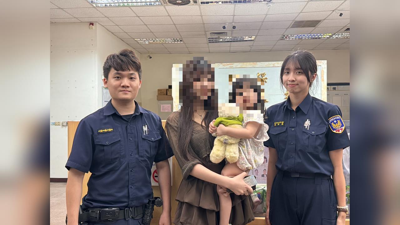 新莊兩歲妹「深夜獨徘徊街頭」 警攜手實習生2小時助返家