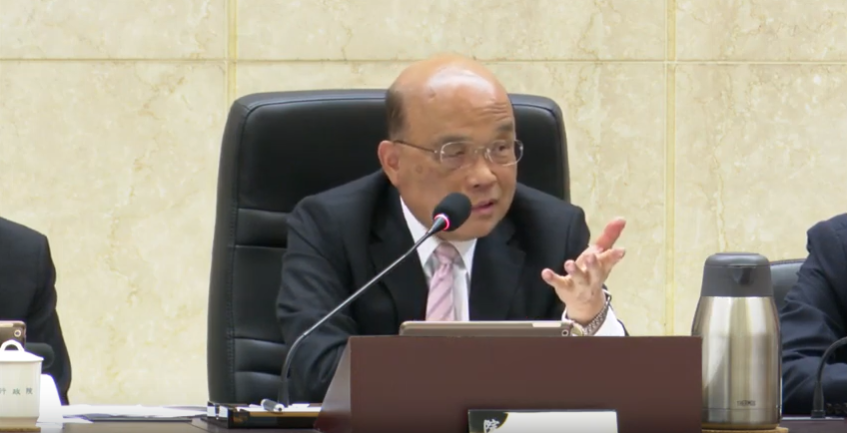 快新聞／蘇貞昌露臉了 政院發布主持院會影片駁「住院說」