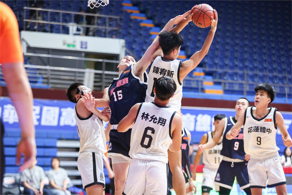 HBL／傅雋堯一柱擎天「雙20」　能仁勝花體二連勝挺進12強複賽