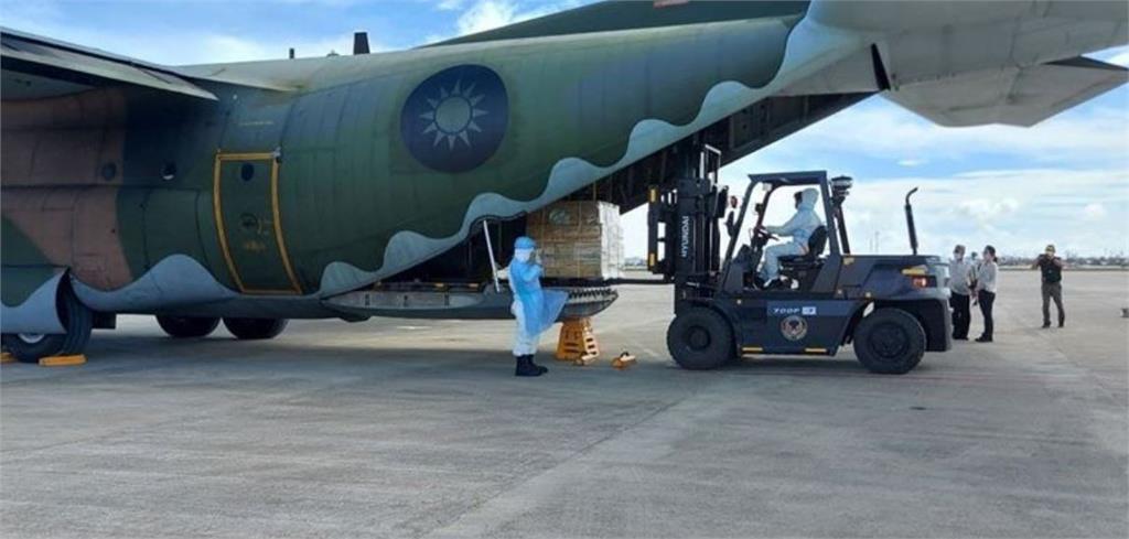 快新聞／耶誕送暖！我國出動2架次C-130馳援菲律賓風災　外交部：持續評估援助