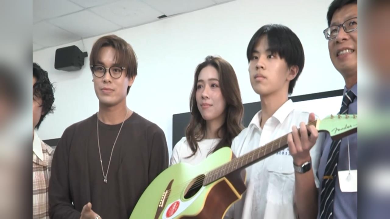 熱心公益！告五人返鄉「捐救護車」　回宜中「送樂器」造福學弟妹