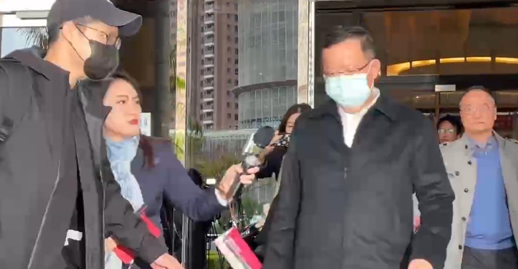快新聞／鄭文燦出庭！哽咽談妻兒「感到抱歉」　上千字喊冤：沒有收賄