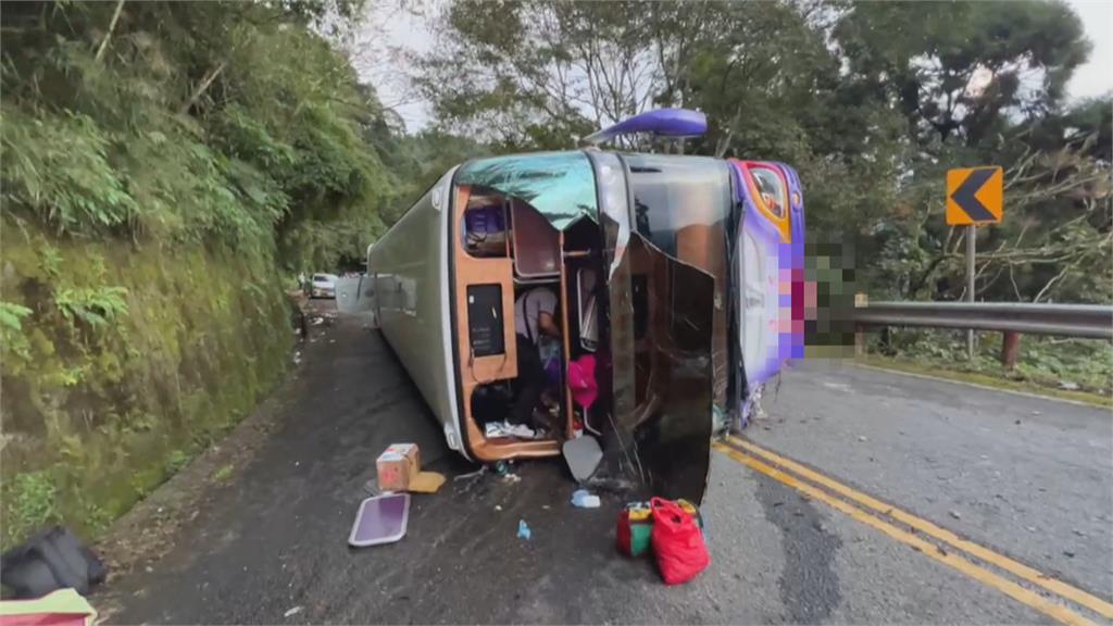 快新聞／太平山遊覽車事故駕駛6年違規6次　超速、未依標誌行駛事蹟全曝光