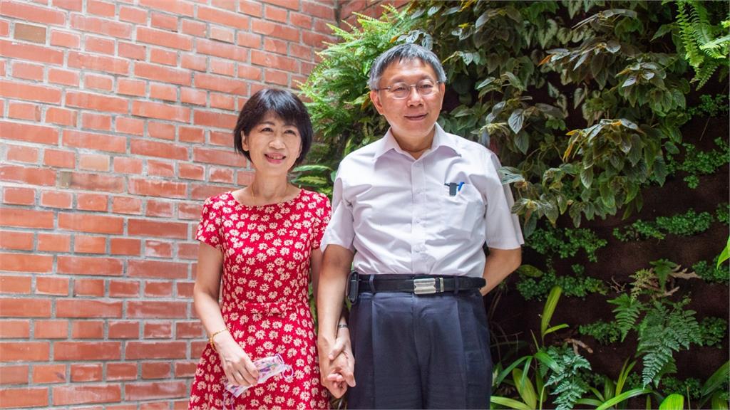 替丈夫喊冤！陳佩琪發文「柯文哲當上總統」　網諷：有夢最美