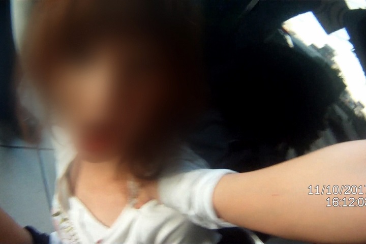 男友失聯找無人 女子索資料遭拒還襲警