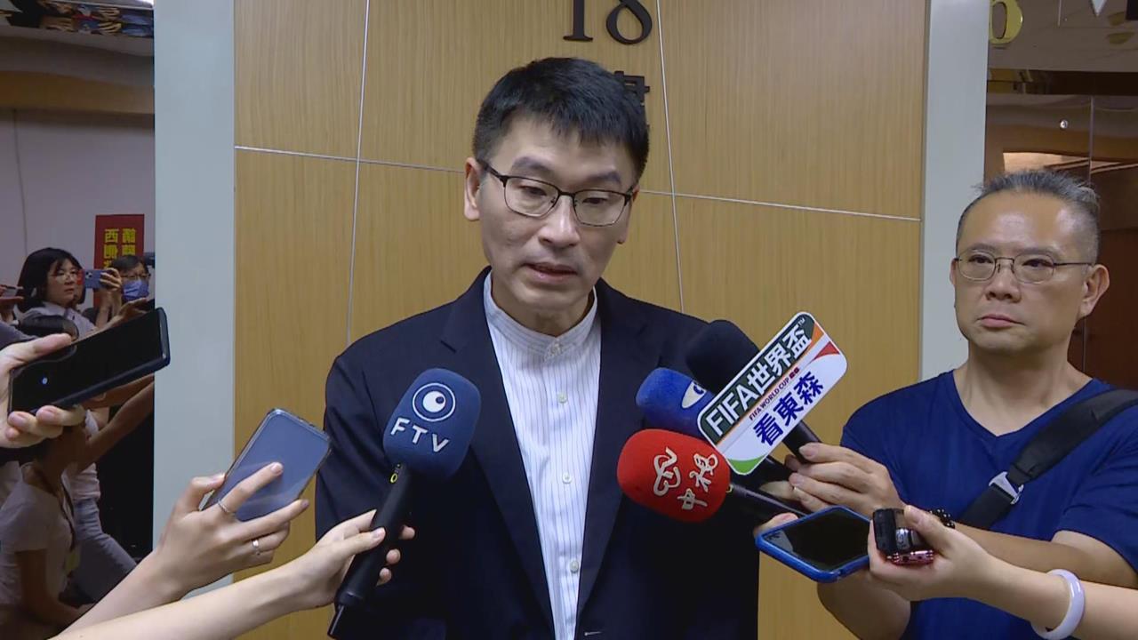 快新聞／黃國昌緊咬「醉倒被國台辦照顧」　梁文傑回嗆「胡說八道」：就當作被狗咬到