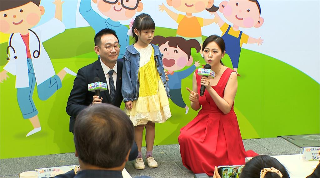 「兒童發展篩檢」上路滿週年　逾40萬人次！邱泰源：一定不漏接