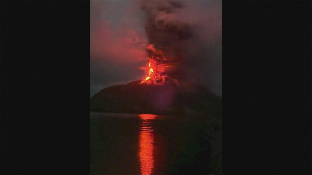 印尼魯昂火山大規模噴發　當局急撤周遭1萬2千居民