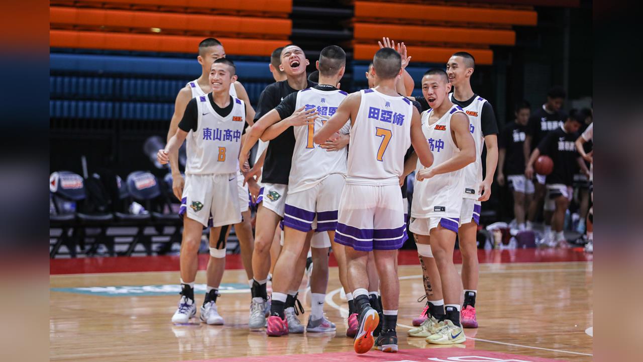HBL(影)／東山高中下半場下起三分雨！63：61氣走開南高中笑納3連勝