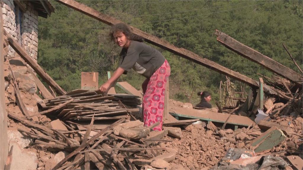 上週才震成斷垣殘壁....　尼泊爾又爆規模5.2地震　新德里有感