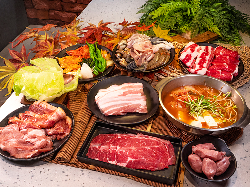 左營韓式燒肉吃到飽！多款肉品任夾好滿足 還贈鍋物三選一