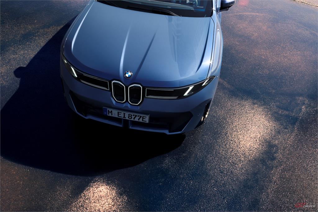 BMW iX3 國內預售價出爐，雙車型 280 萬元起！